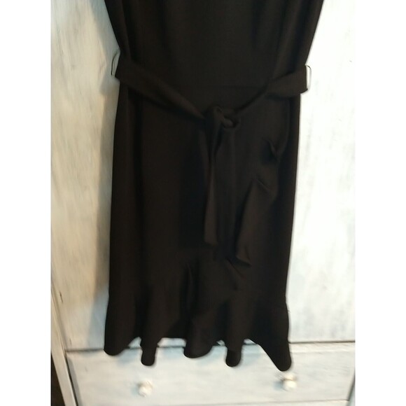 Calvin Klein Pleated Front Belted Short Sleeve Dress Sz 2 Black Classic Officey - Picture 3 of 10